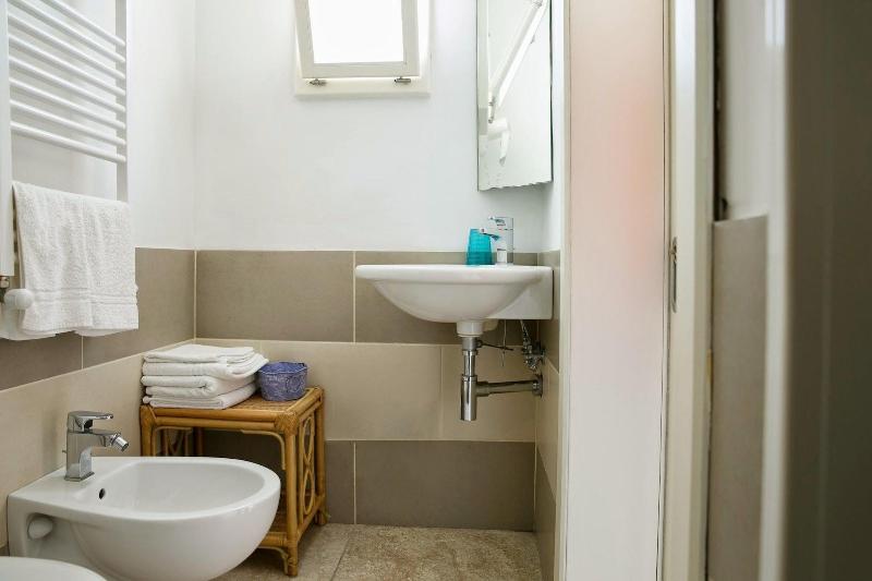 Domus Dejana image