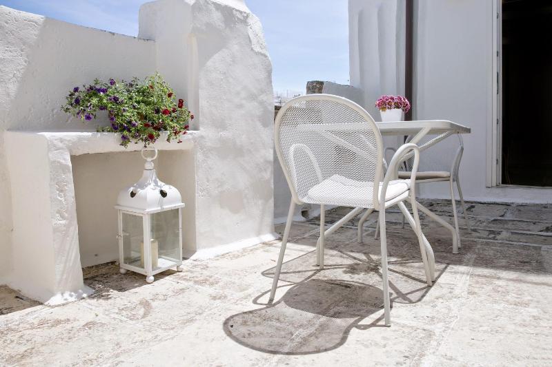 Domus Dejana image