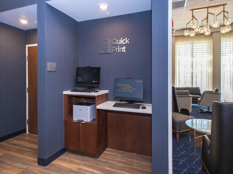 Courtyard By Marriott Rapid City