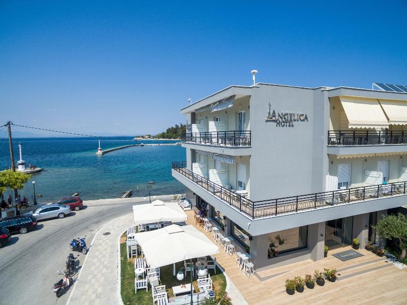 Angelica Hotel image