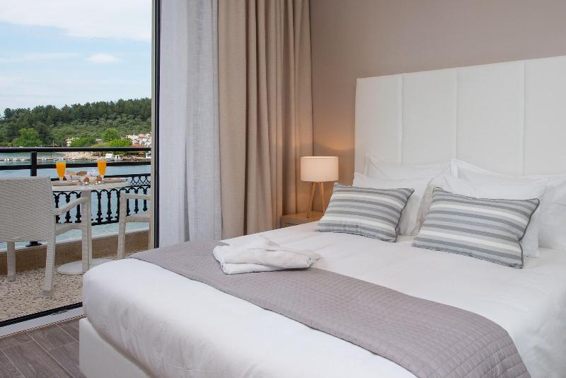 Angelica Hotel image