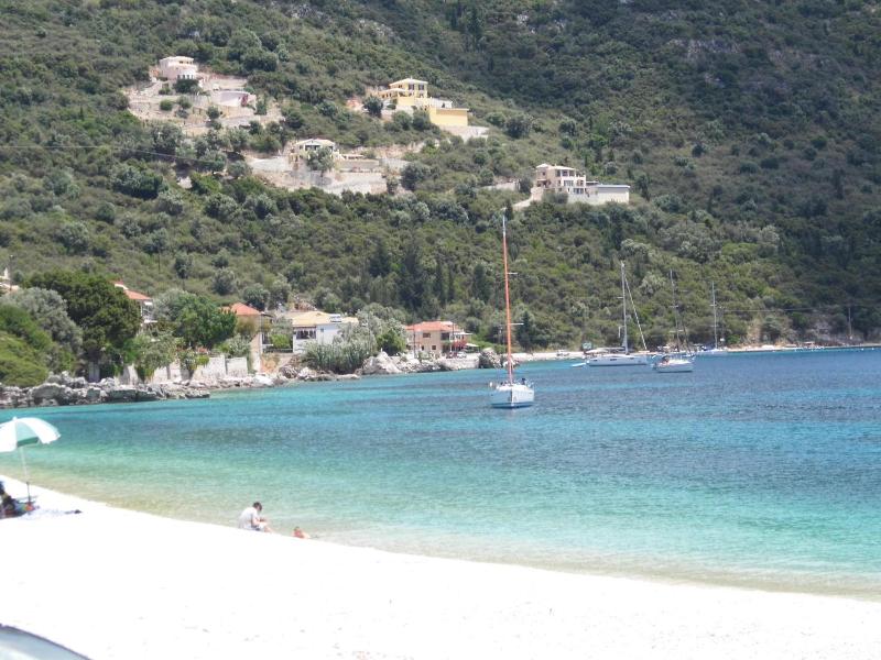 Ilianthos Apartments & Studios image
