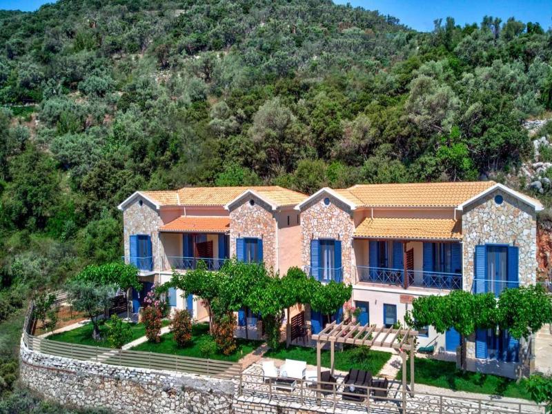 Ilianthos Apartments & Studios image