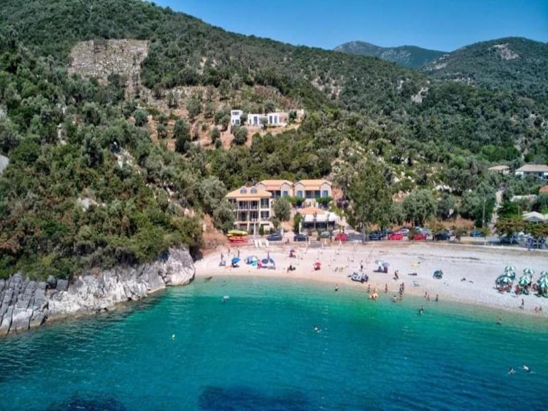 Ilianthos Apartments & Studios image