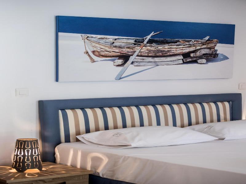 Ilianthos Apartments & Studios image