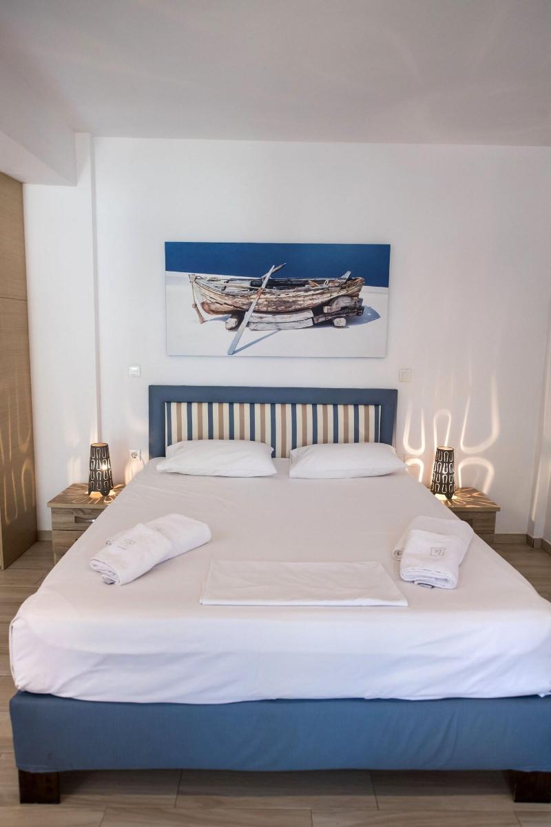 Ilianthos Apartments & Studios image