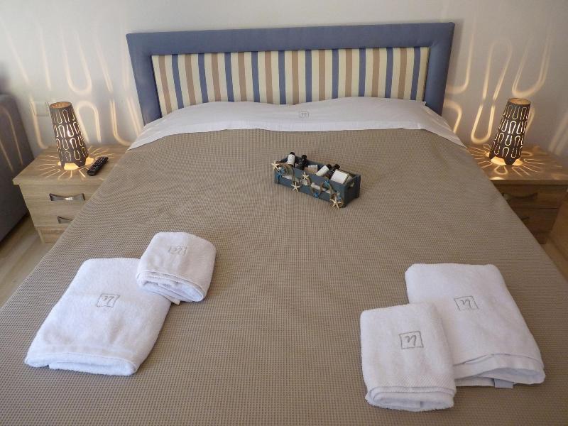 Ilianthos Apartments & Studios image