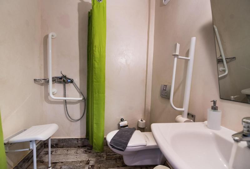 Ilianthos Apartments & Studios image