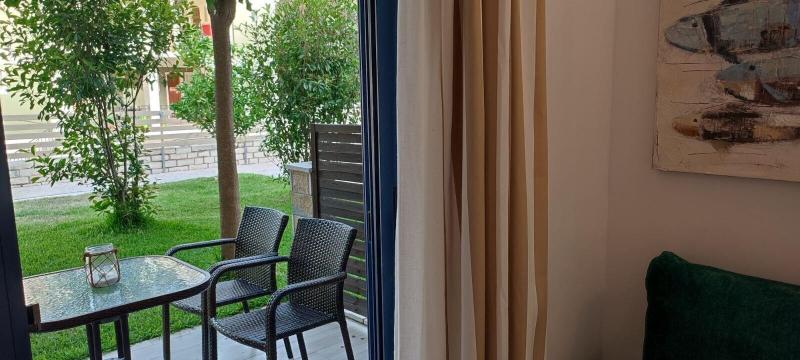 Ilianthos Apartments & Studios image