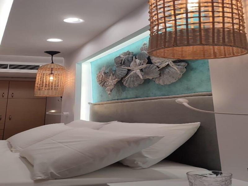 Ilianthos Apartments & Studios image