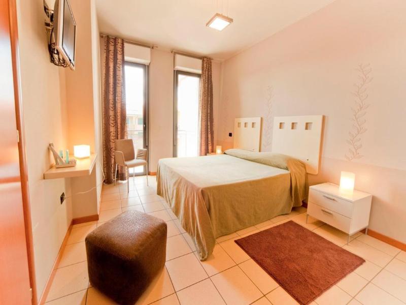 Agorà Hotel image