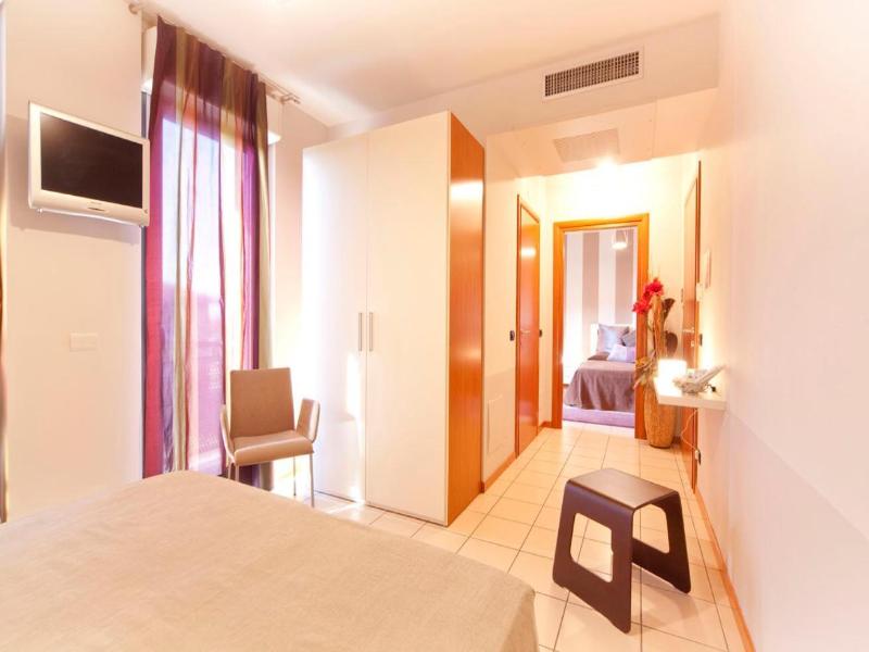 Agorà Hotel image