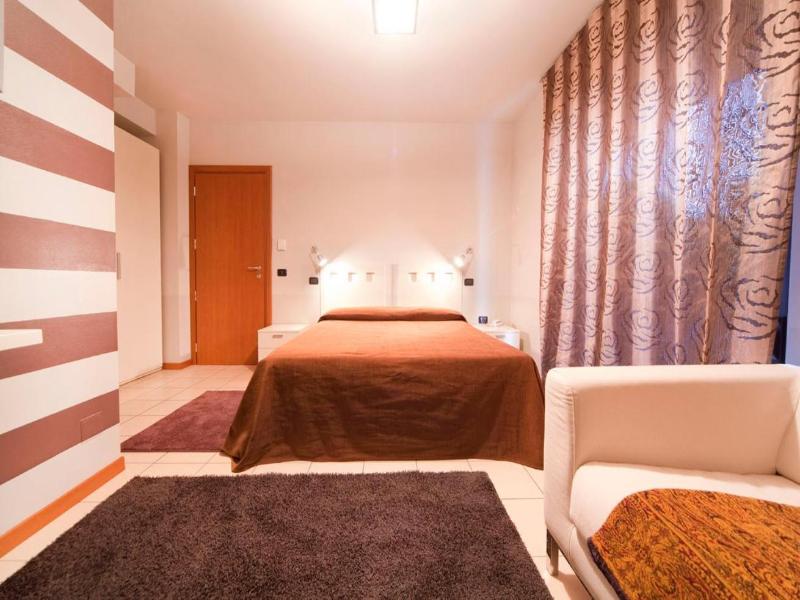 Agorà Hotel image