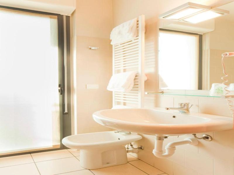 Agorà Hotel image