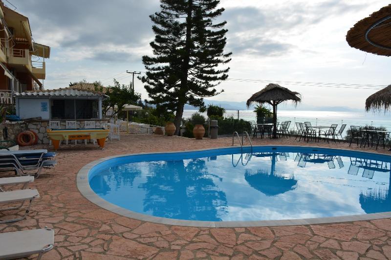 Stefanos Place image