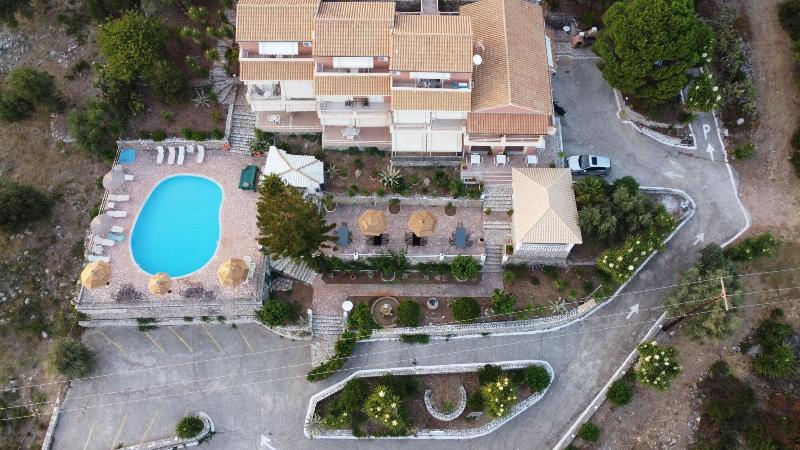 Stefanos Place image