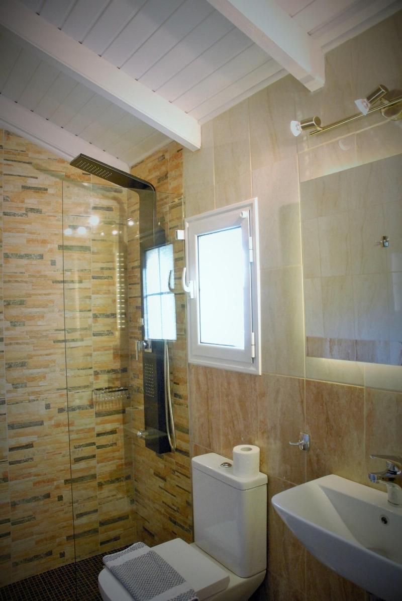 Stefanos Place image
