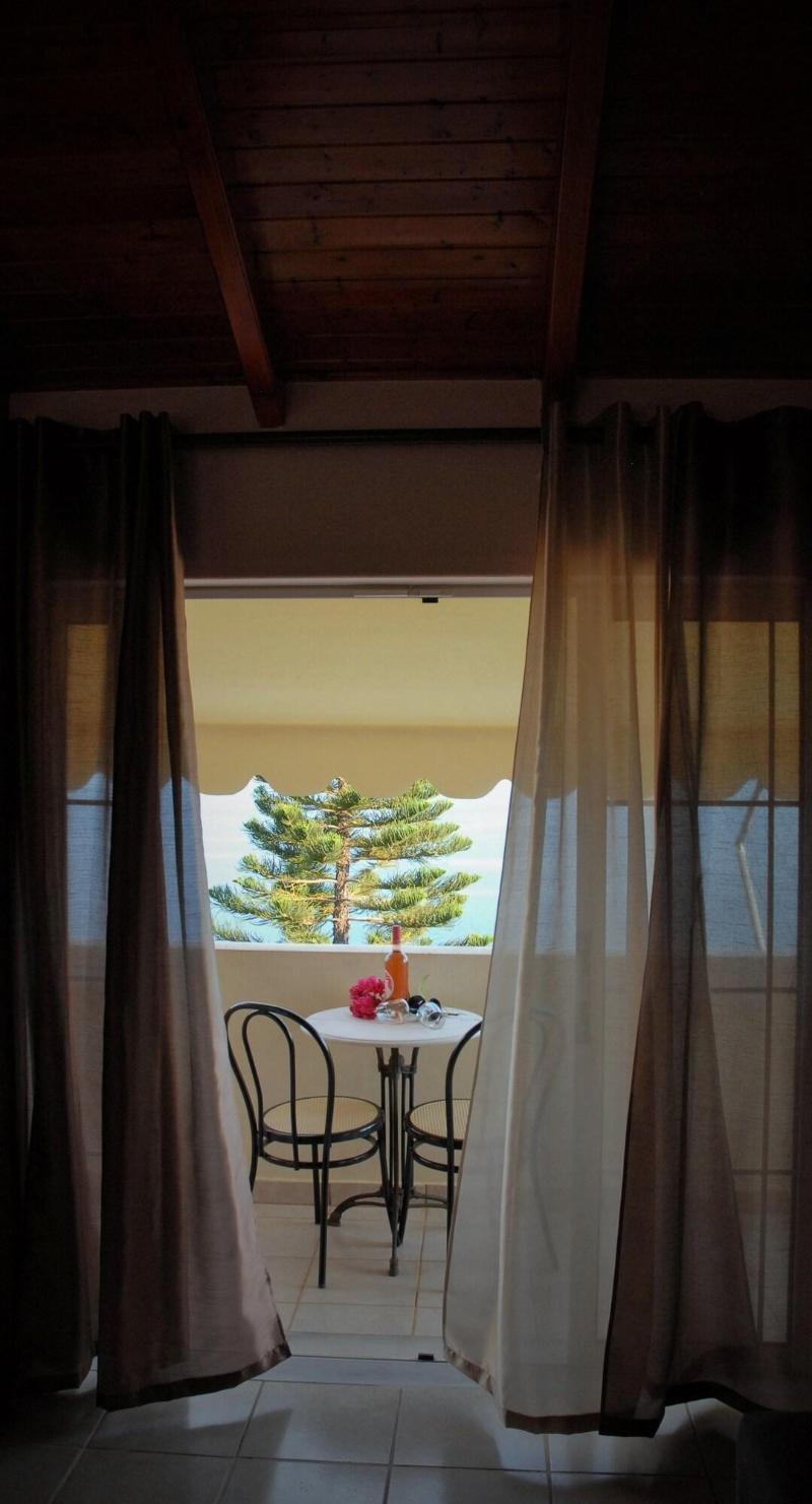 Stefanos Place image