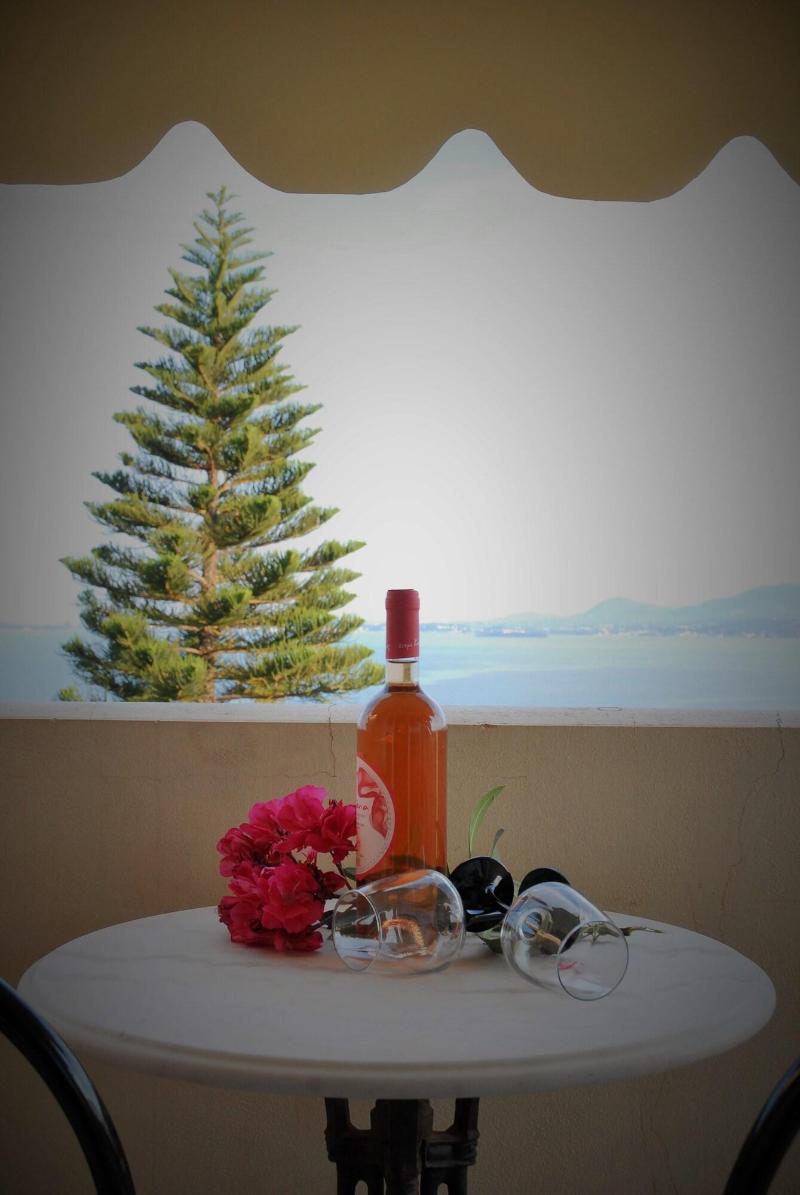 Stefanos Place image