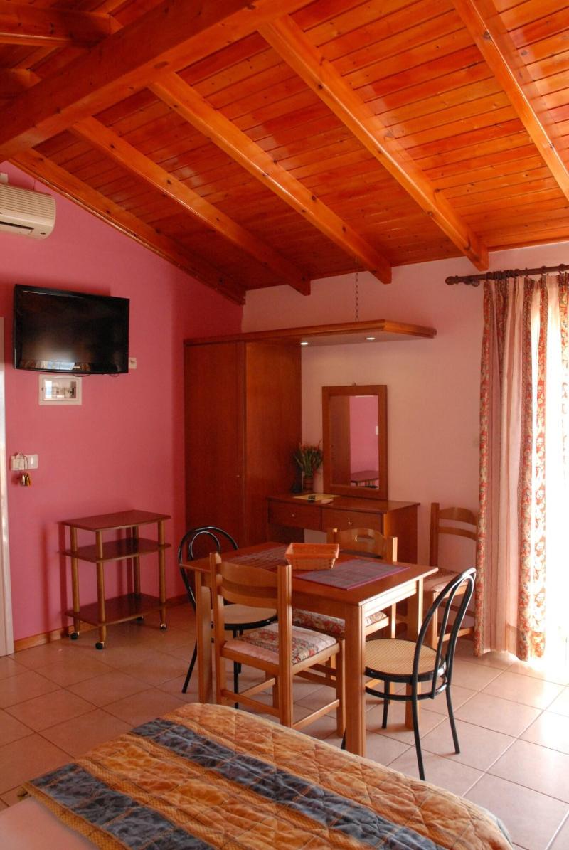 Stefanos Place image