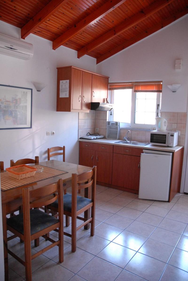 Stefanos Place image