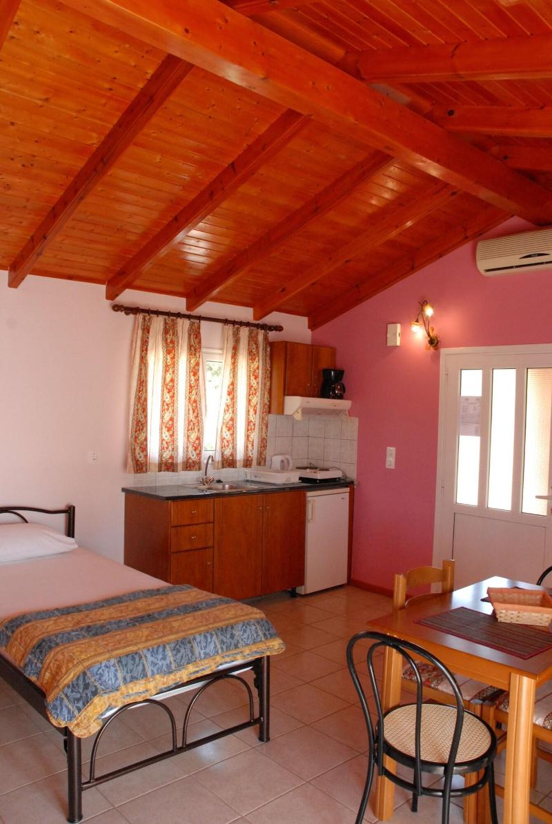 Stefanos Place image