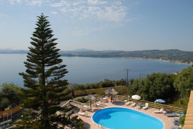Stefanos Place image