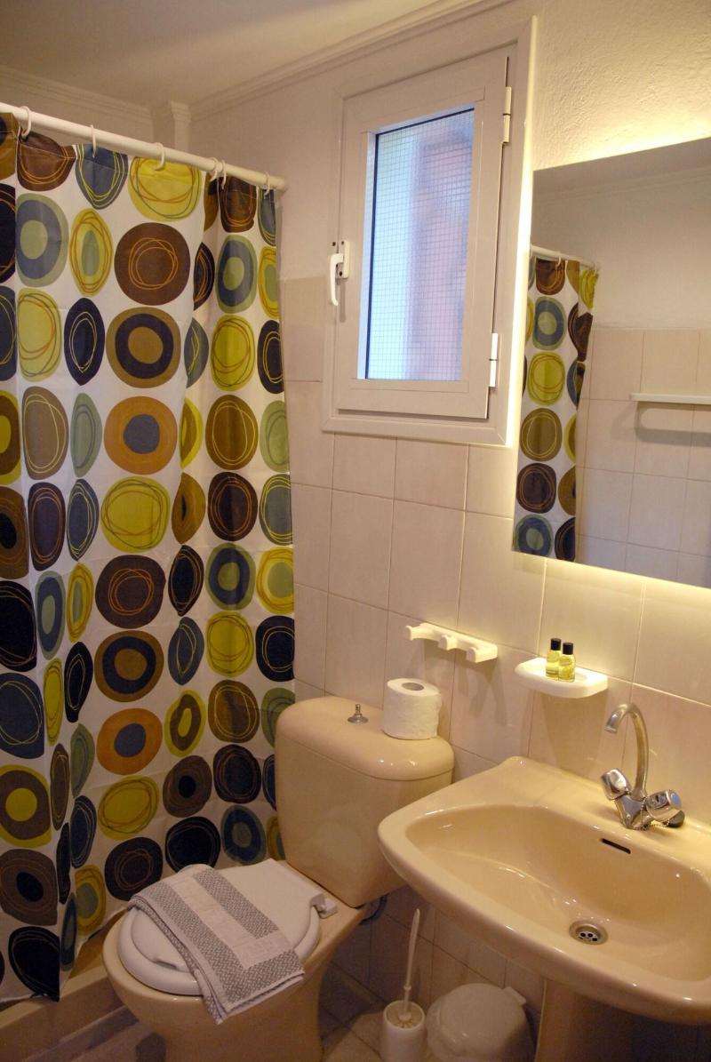 Stefanos Place image