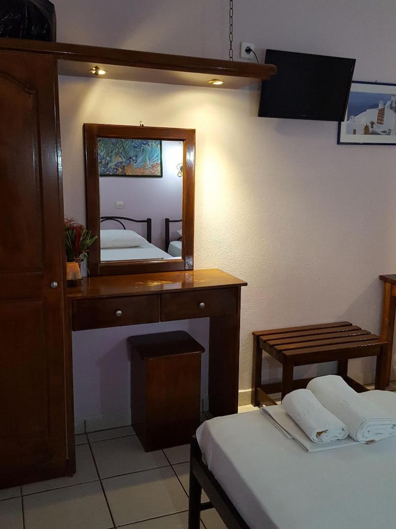 Stefanos Place image