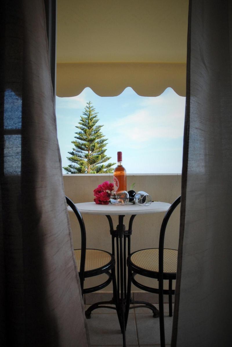 Stefanos Place image