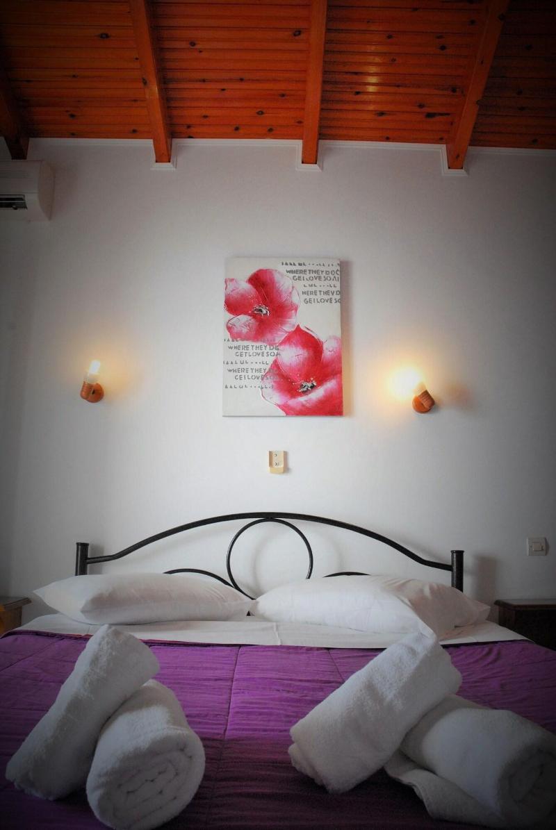 Stefanos Place image