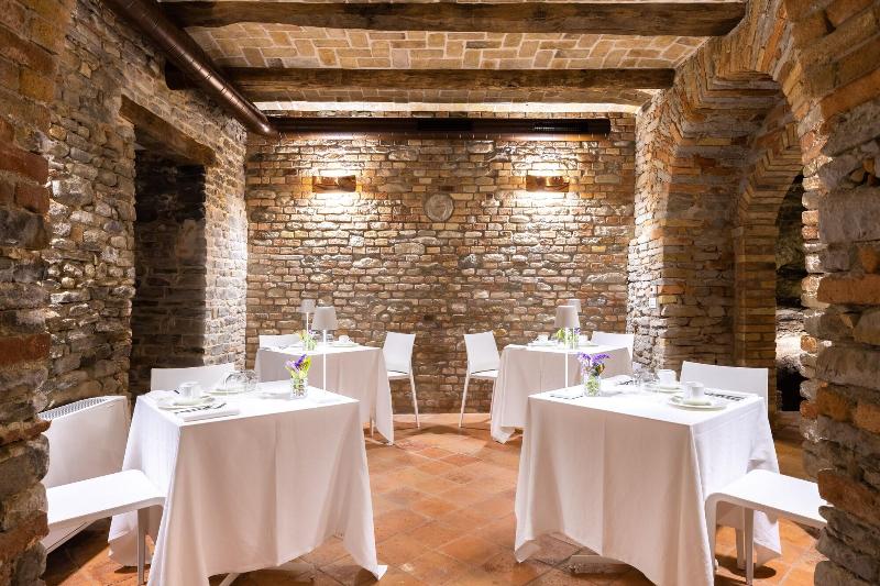 Relais Villa Del Borgo image
