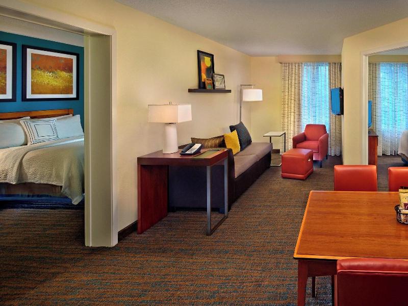 Residence Inn By Marriott Philadelphia Conshohocke image