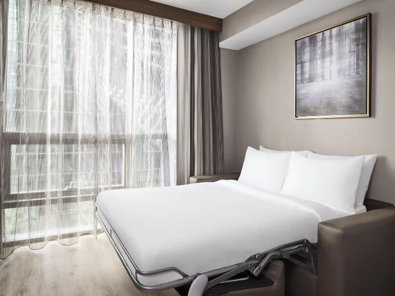 Ac Hotel By Marriott Columbus Downtown image