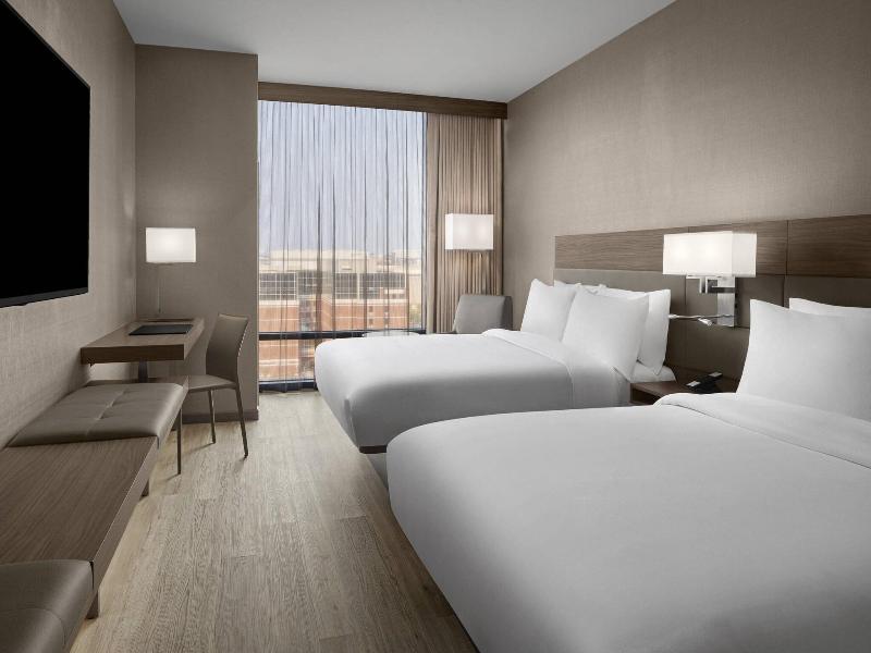 Ac Hotel By Marriott Columbus Downtown image