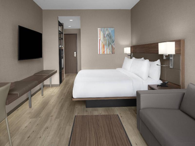 Ac Hotel By Marriott Columbus Downtown image