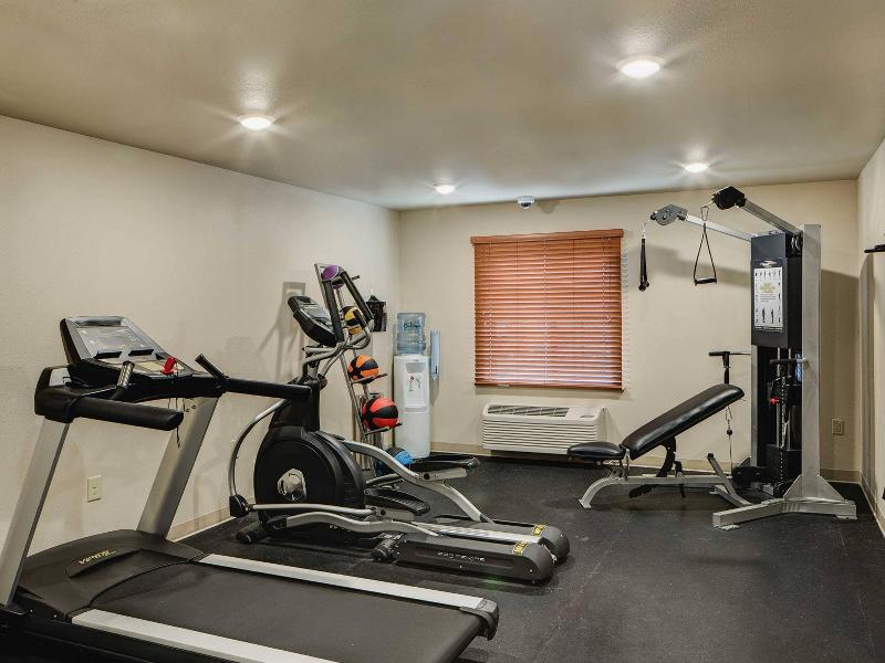 WoodSpring Suites Columbus NE I-270 Airport image