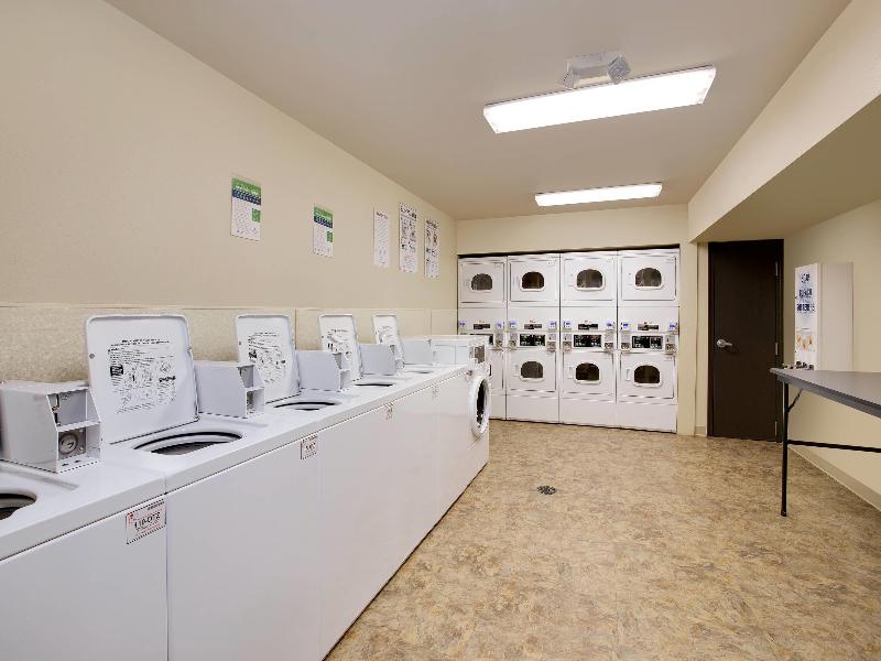 WoodSpring Suites Columbus NE I-270 Airport image