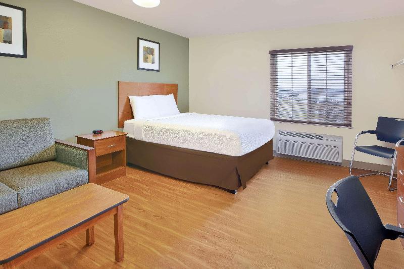Woodspring Suites Columbus Southeast image
