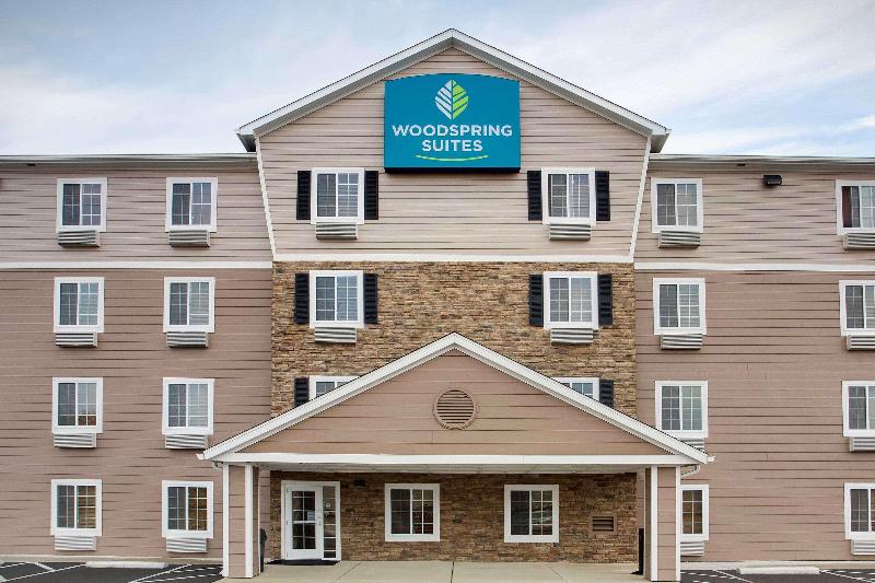 WoodSpring Suites Columbus North I-270 image