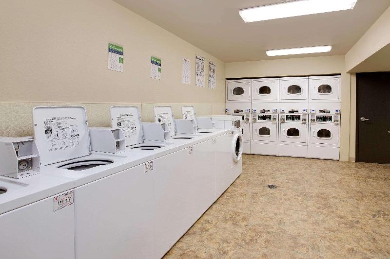 WoodSpring Suites Columbus North I-270 image