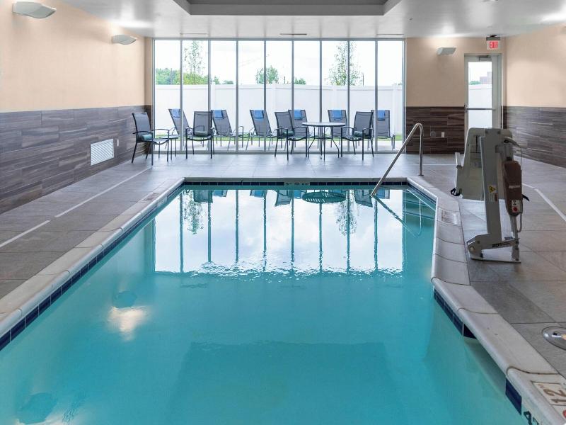 Fairfield Inn & Suites by Marriott Columbus New Al image