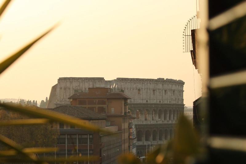 Colosseo Panorama image