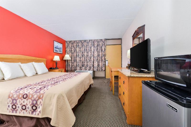 Americas Best Value Inn-Goodlettsville/N. Nashvill - Image 3