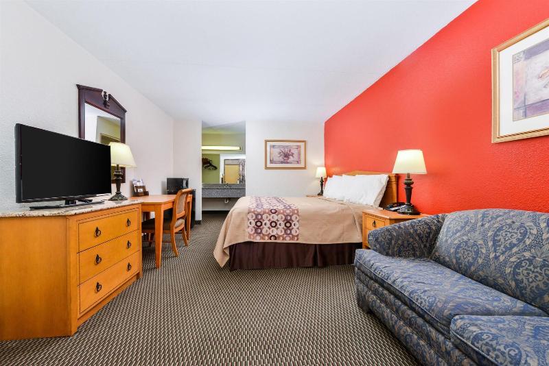 Americas Best Value Inn-Goodlettsville/N. Nashvill - Image 2