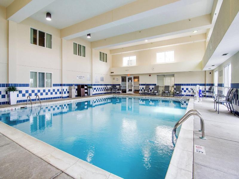 Fairfield Inn & Suites by Marriott Nashville at Op