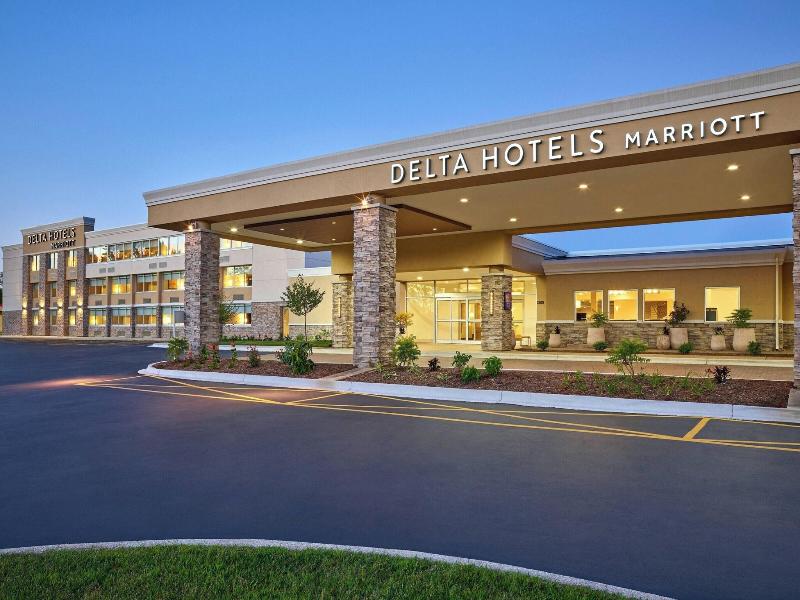 Delta Hotels By Marriott Chicago Willowbrook image