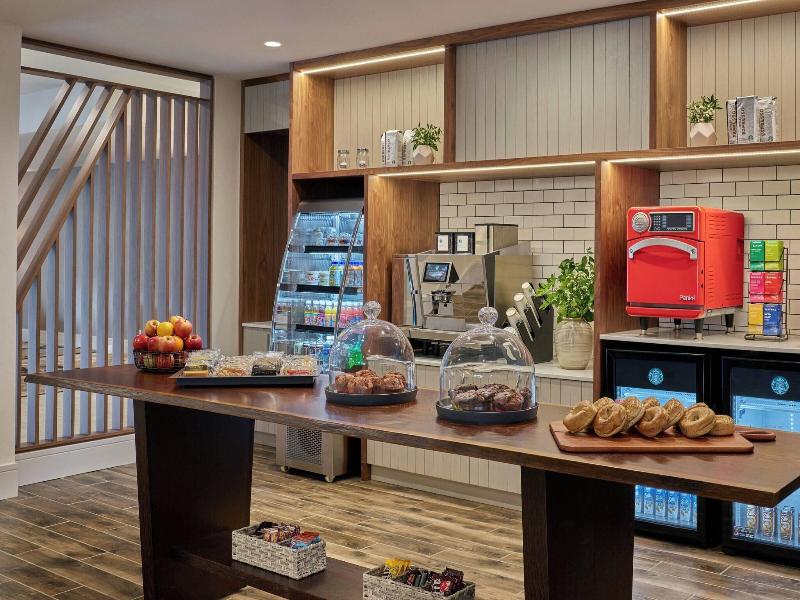 Delta Hotels By Marriott Chicago Willowbrook image