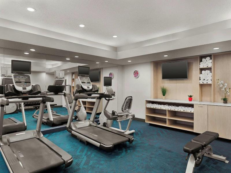 Towneplace Suites Chicago Naperville image