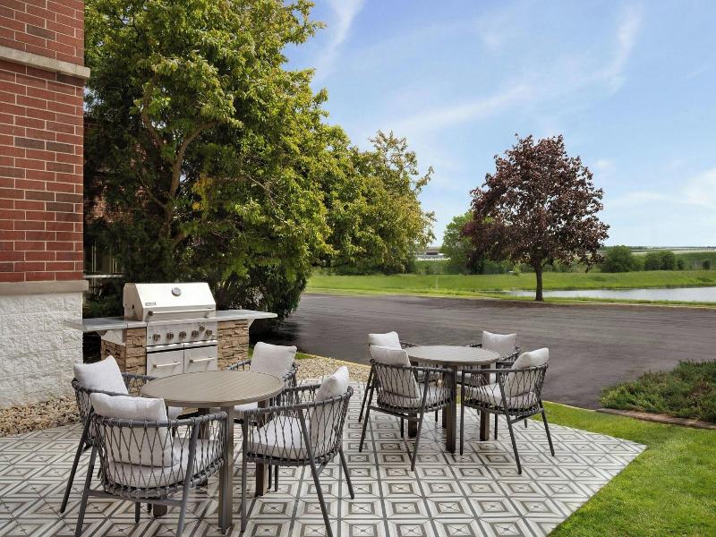 Towneplace Suites Chicago Naperville image